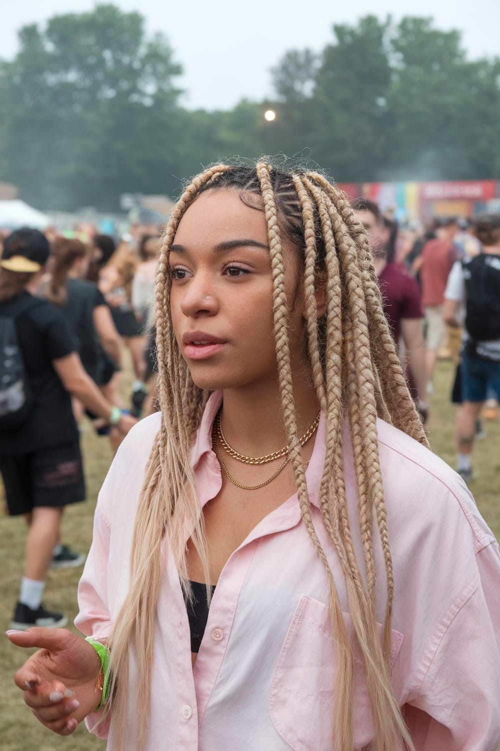 Mid-Back Platinum Blonde Box Braids, Straight — Classy Blonde Braids