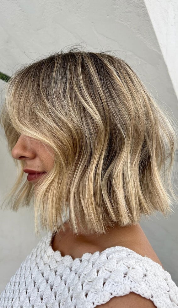 Chin Length Bob With Wavy Highlights Chin Length Bob With Wavy Highlights — Classy Blonde Highlights on Dark Hair