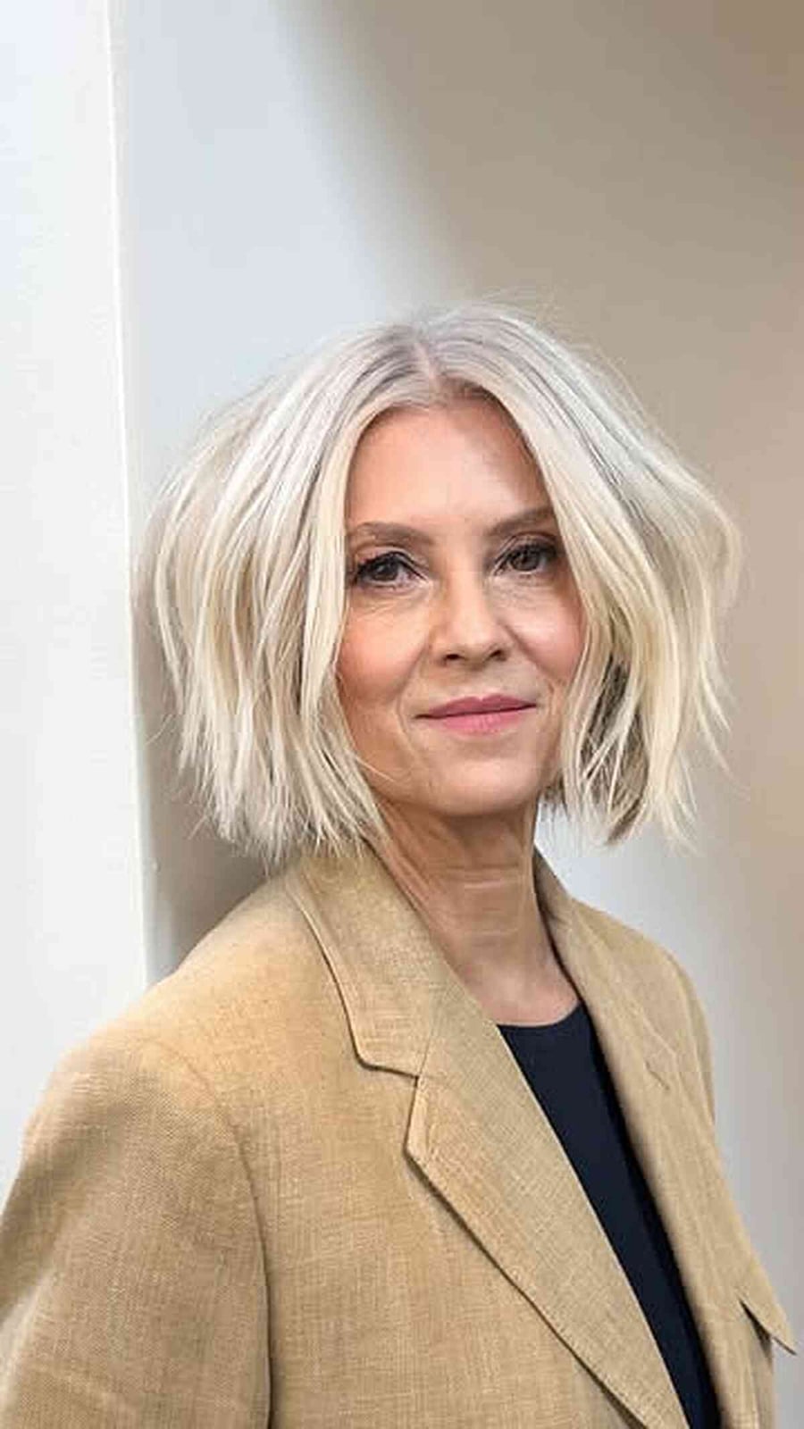 Textured Collarbone Bob Root Shadow Textured Collarbone Bob Root Shadow — Classy Bob for Fine Hair