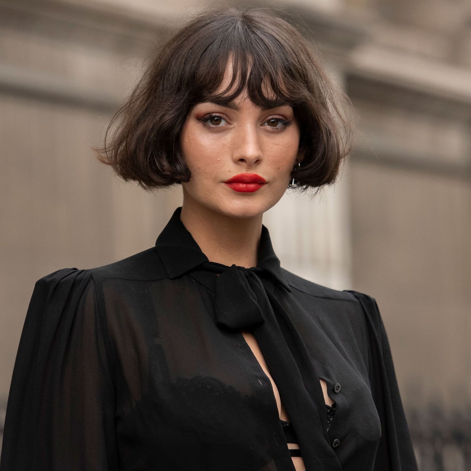 Textured Blunt Bangs Chin Bob With Dark Brown With Subtle Highlights Textured Blunt Bangs Chin Bob With Dark Brown With Subtle Highlights — Classy Bob for Fine Hair