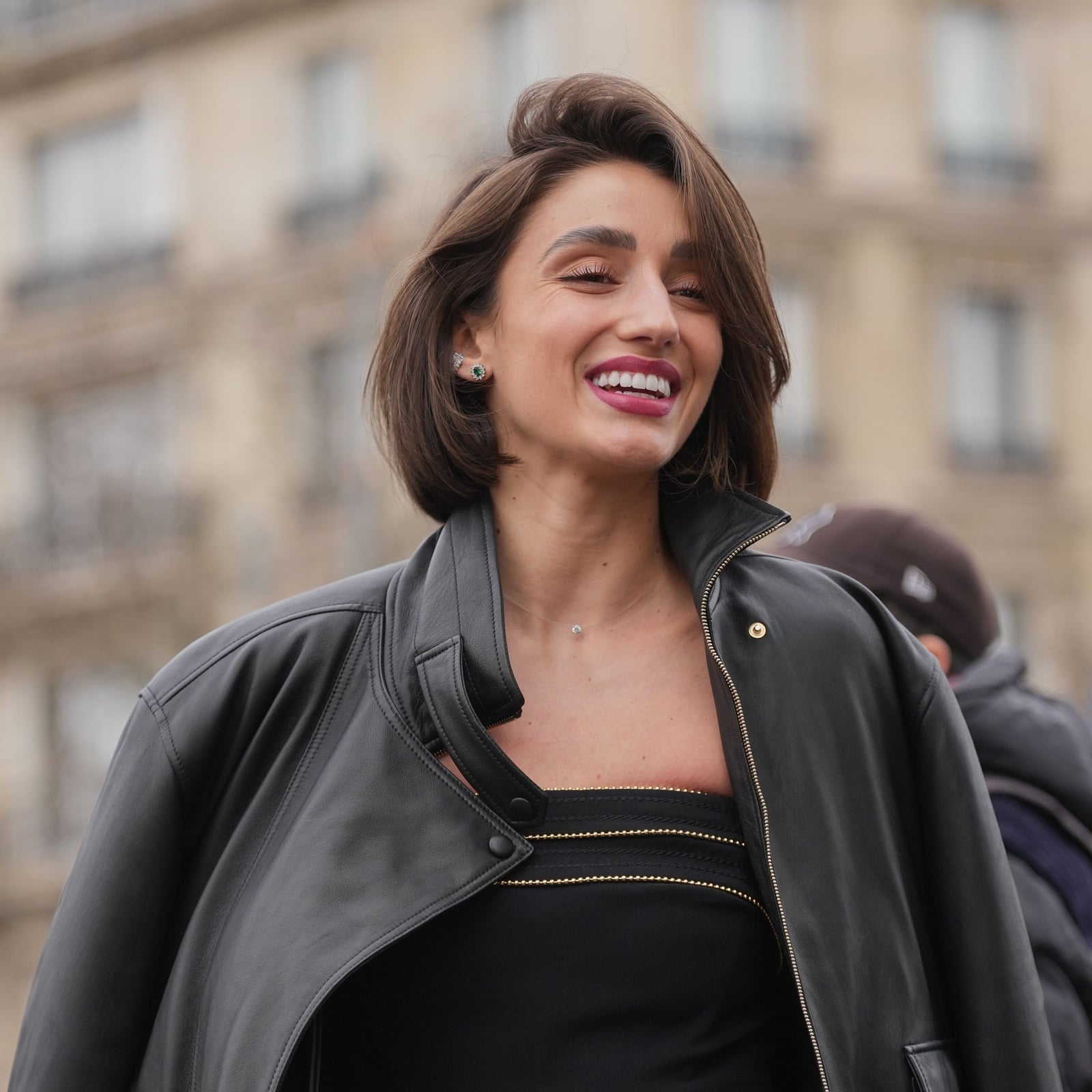 Voluminous Collarbone Bob Textured — Classy Bob Hair