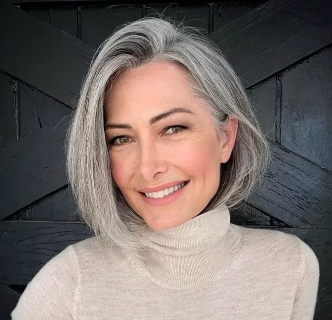 Collarbone Grey Bob Natural Texture Collarbone Grey Bob Natural Texture — Classy Bob Haircuts