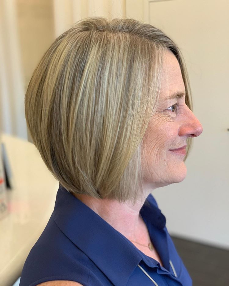 Chin Bob With Stacked Shape — Classy Bob Haircuts for Fine Hair