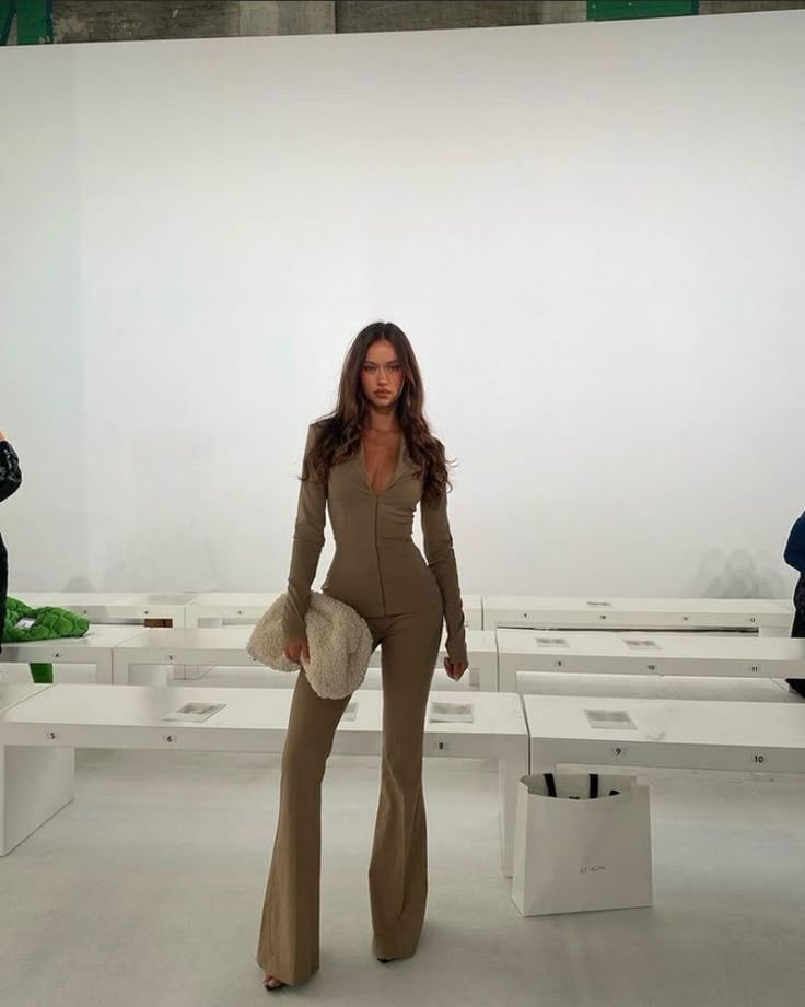 Taupe Collared Jumpsuit With Wide Leg Pants Taupe Collared Jumpsuit With Wide Leg Pants — Classy Bodysuit Outfits