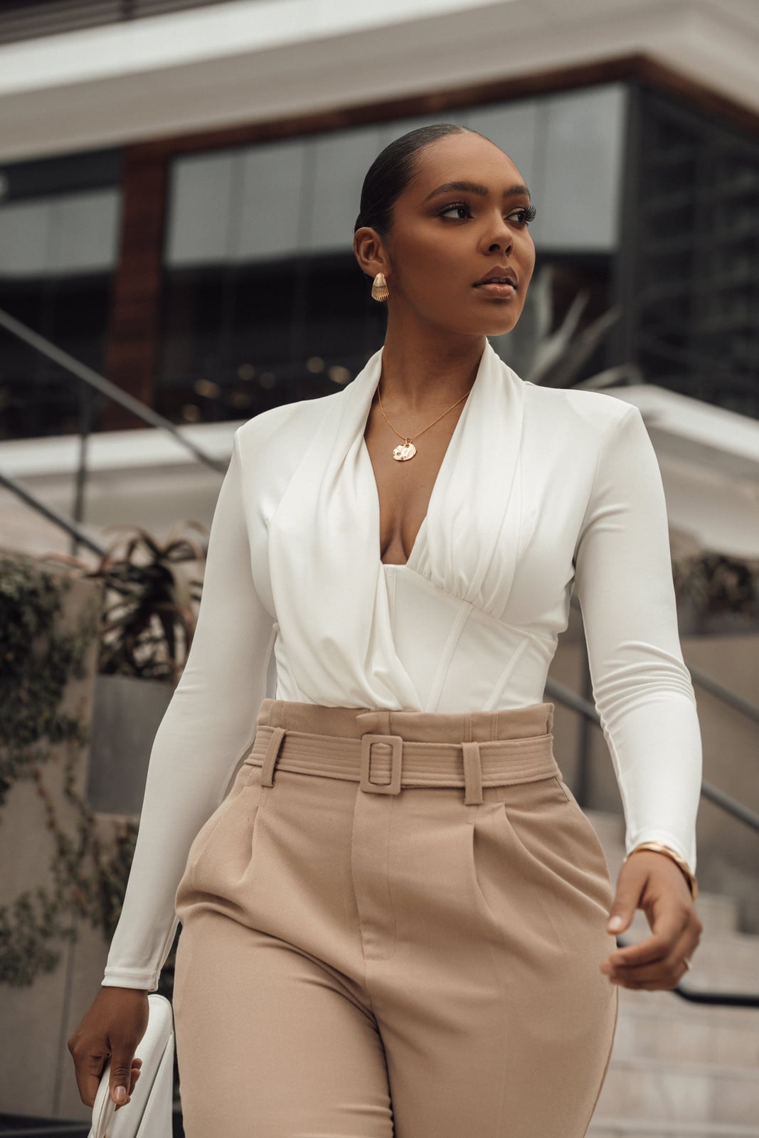 White Drape Corset Bodysuit With Beige Trousers White Drape Corset Bodysuit With Beige Trousers — Classy Bodysuit Outfits
