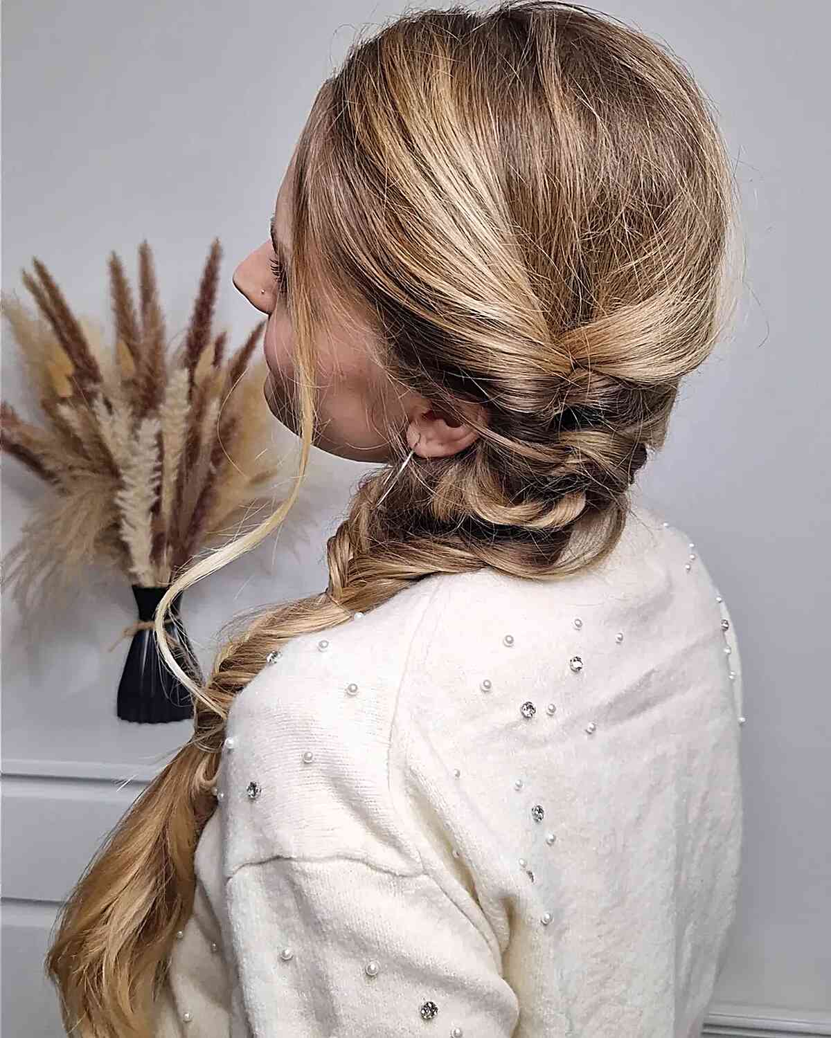 Loose Blonde Balayage Braid, Mid-Back — Classy Braids to the Side