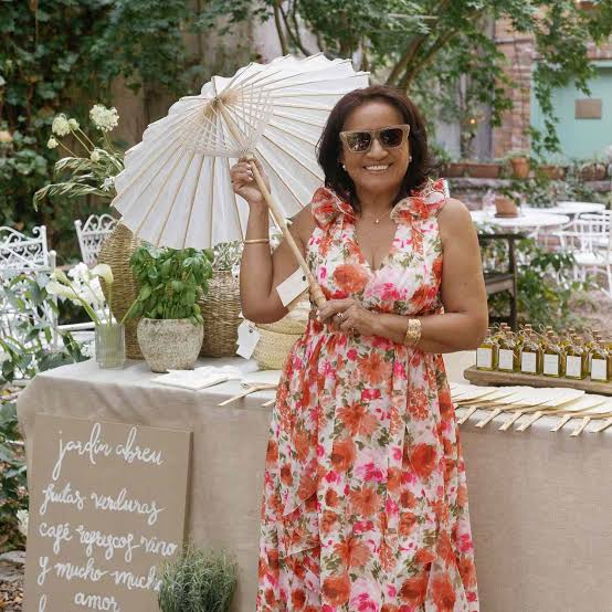 Pink Floral V-Neck Midi Dress Pink Floral V-Neck Midi Dress — Classy Bridal Shower Outfits for Guest