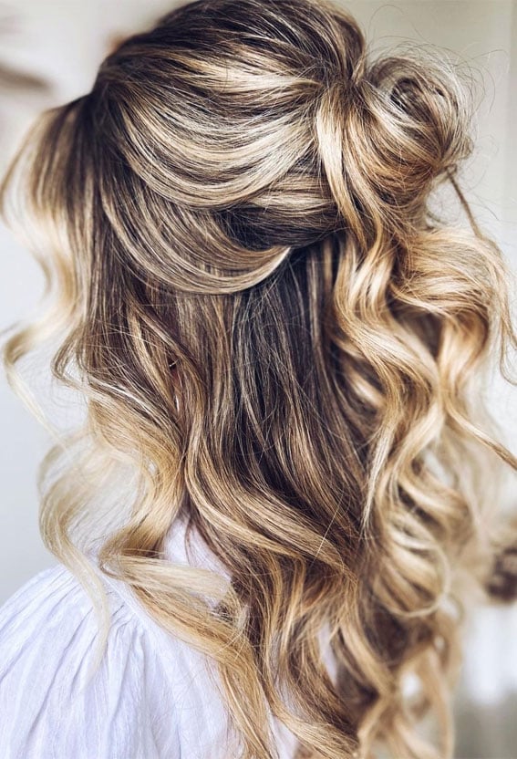 Mid-Back Blonde Balayage Half Up With Voluminous Waves — Classy Bridesmaid Hairstyles Half Up