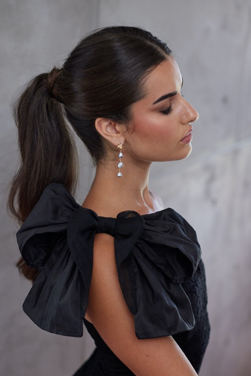 Dark Blonde Ponytail With Smooth Finish Dark Blonde Ponytail With Smooth Finish — Classy Bridesmaid Ponytail