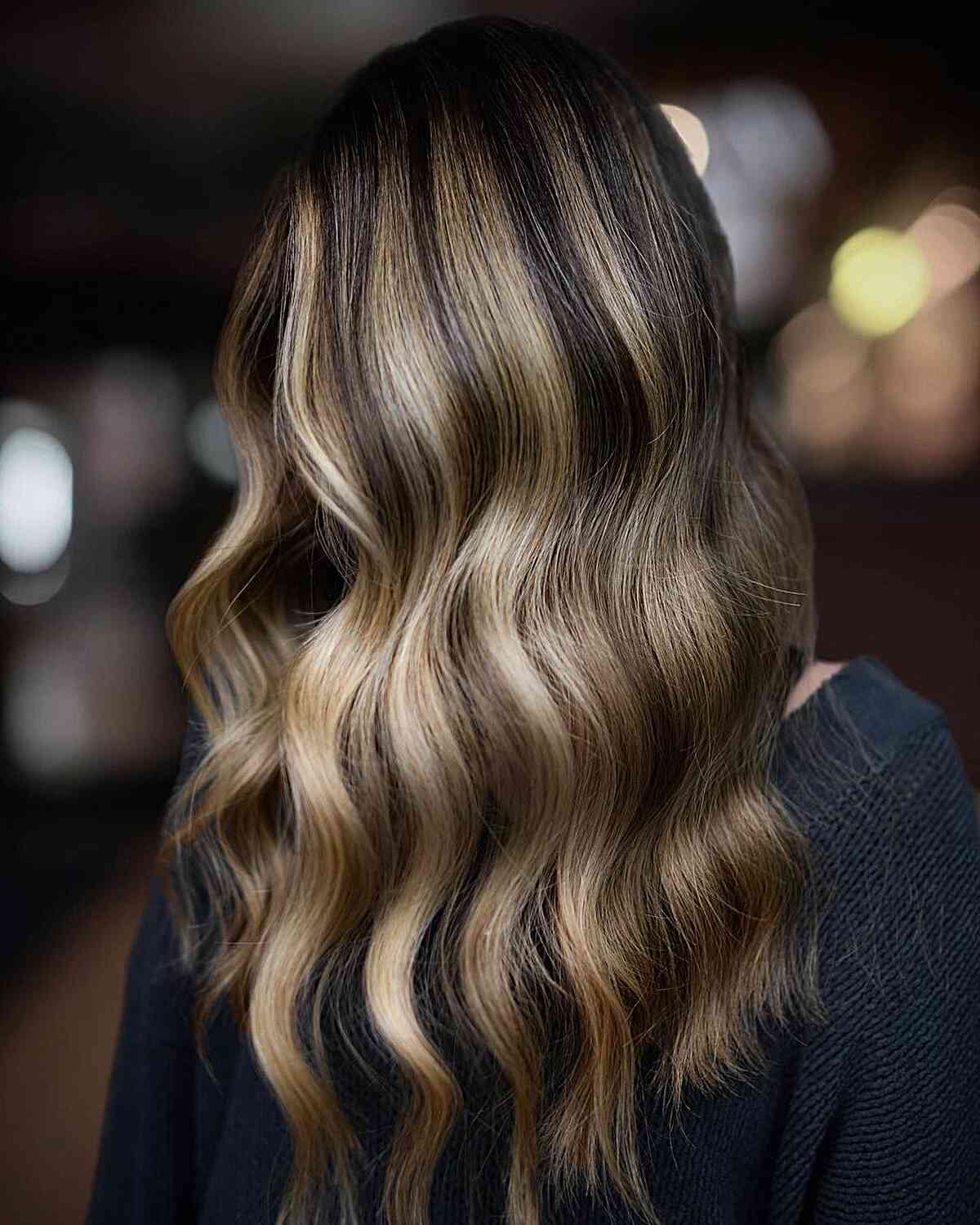 Collarbone Lob With Seamless Blonde Balayage Collarbone Lob With Seamless Blonde Balayage — Classy Bronde Balayage