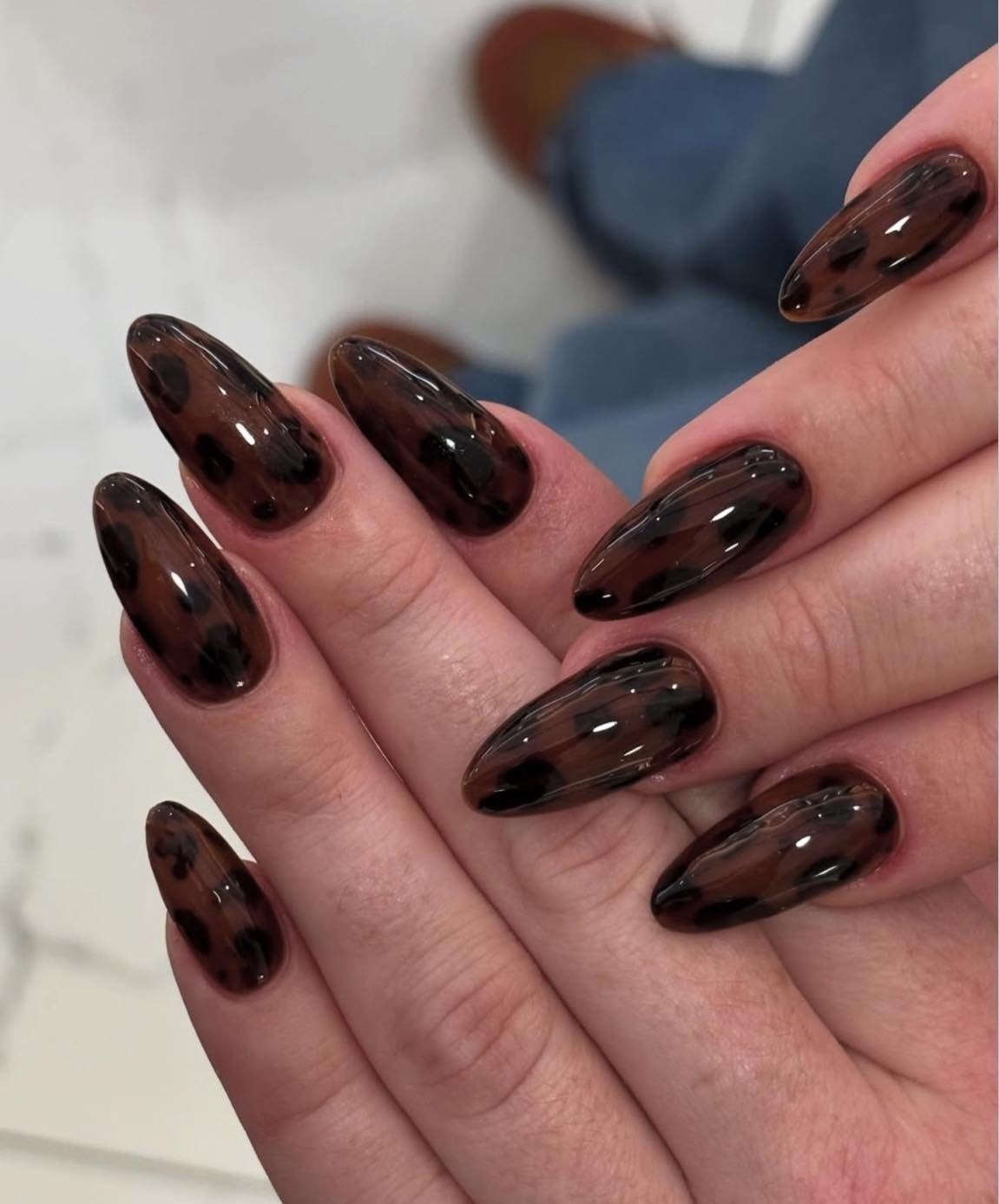 Brown French Leaf Glitter Almond Nails Brown French Leaf Glitter Almond Nails — Classy Brown Almond Nails