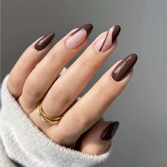 Abstract Diagonal Line Deep Brown Almond Nails Abstract Diagonal Line Deep Brown Almond Nails — Classy Brown Almond Nails