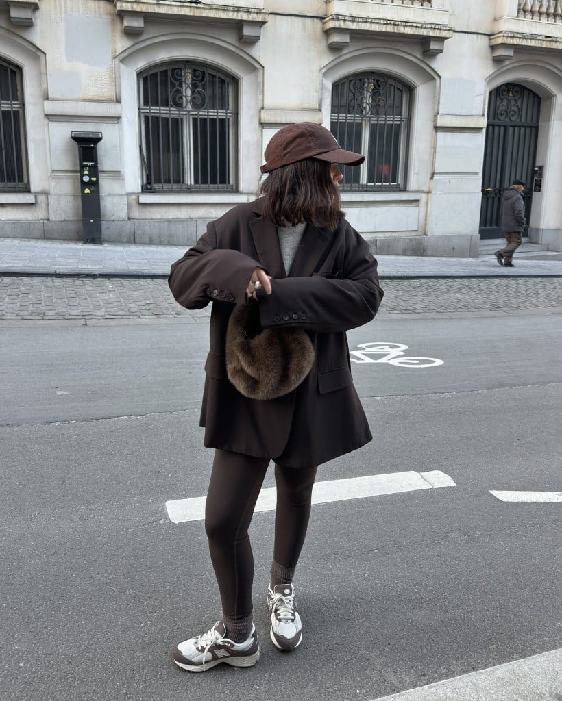 Monochromatic Brown Suit with Grey Sweater — Classy Brown Leggings Outfit