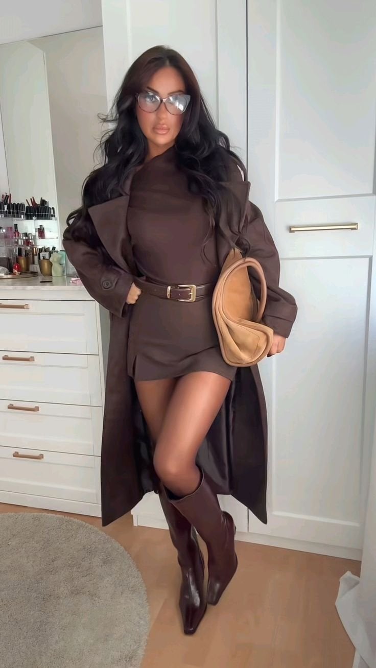 Monochromatic Dark Brown Mini Dress and Coat With Knee-High Boots Monochromatic Dark Brown Mini Dress and Coat With Knee-High Boots — Classy Brown Outfits