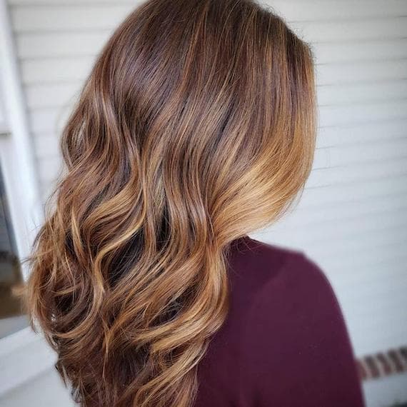 Mid-Back Brunette With Dimensional Balayage, Wavy Mid-Back Brunette With Dimensional Balayage, Wavy — Classy Brunette Hair Colors