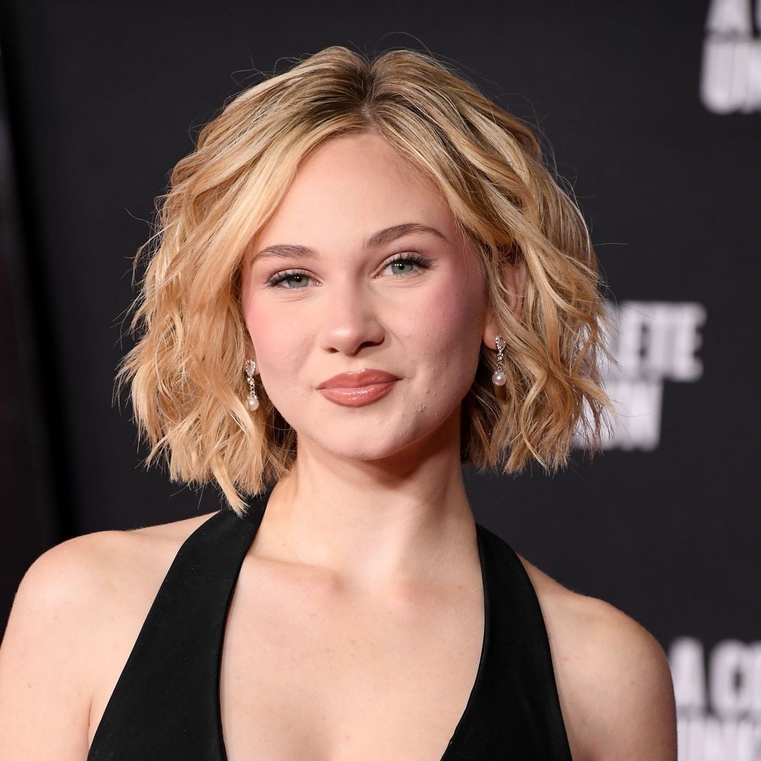 Ash Blonde Collarbone Bob — Classy Brush Hair