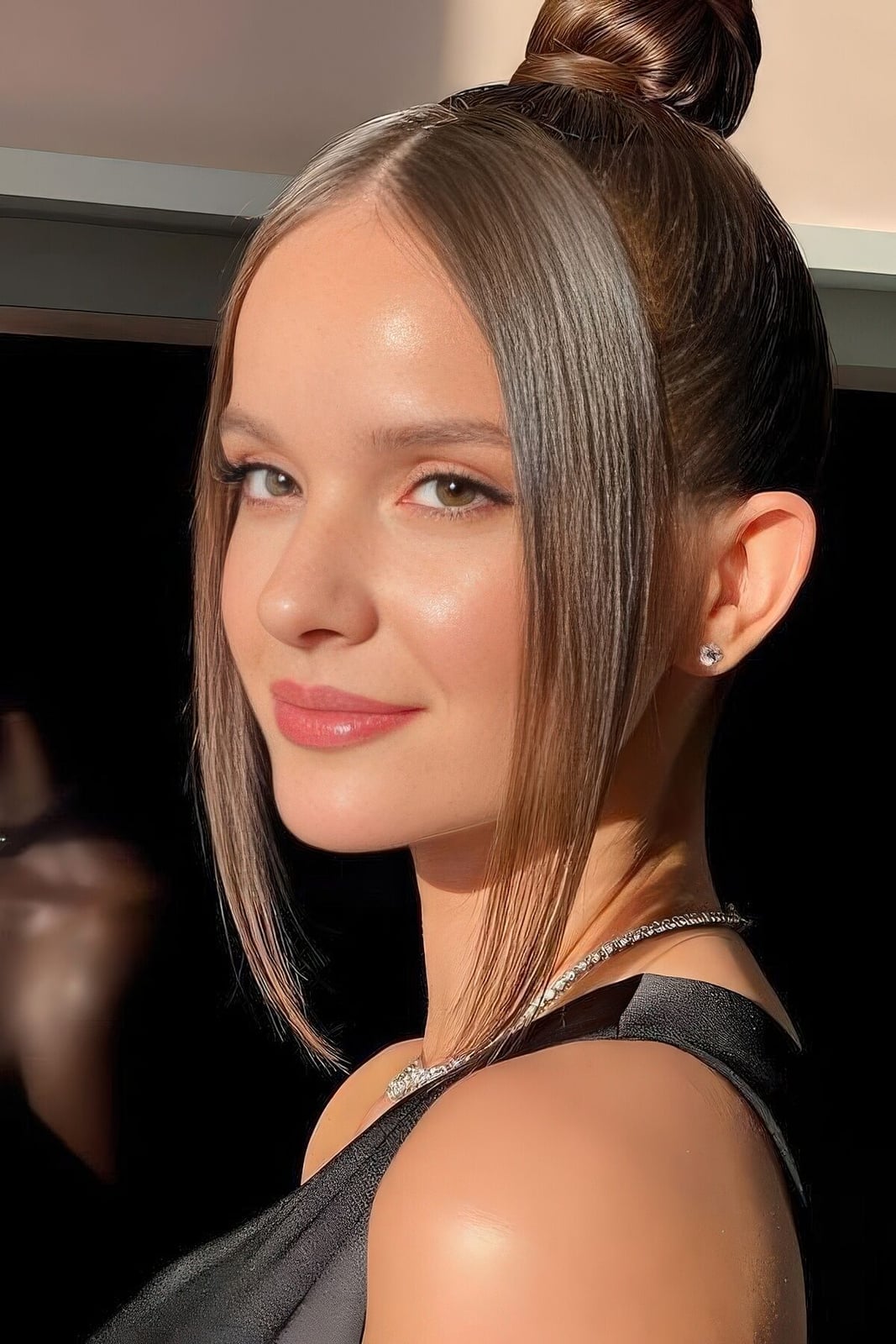 Sleek High Bun Deep Side Part — Classy Bun and Bang