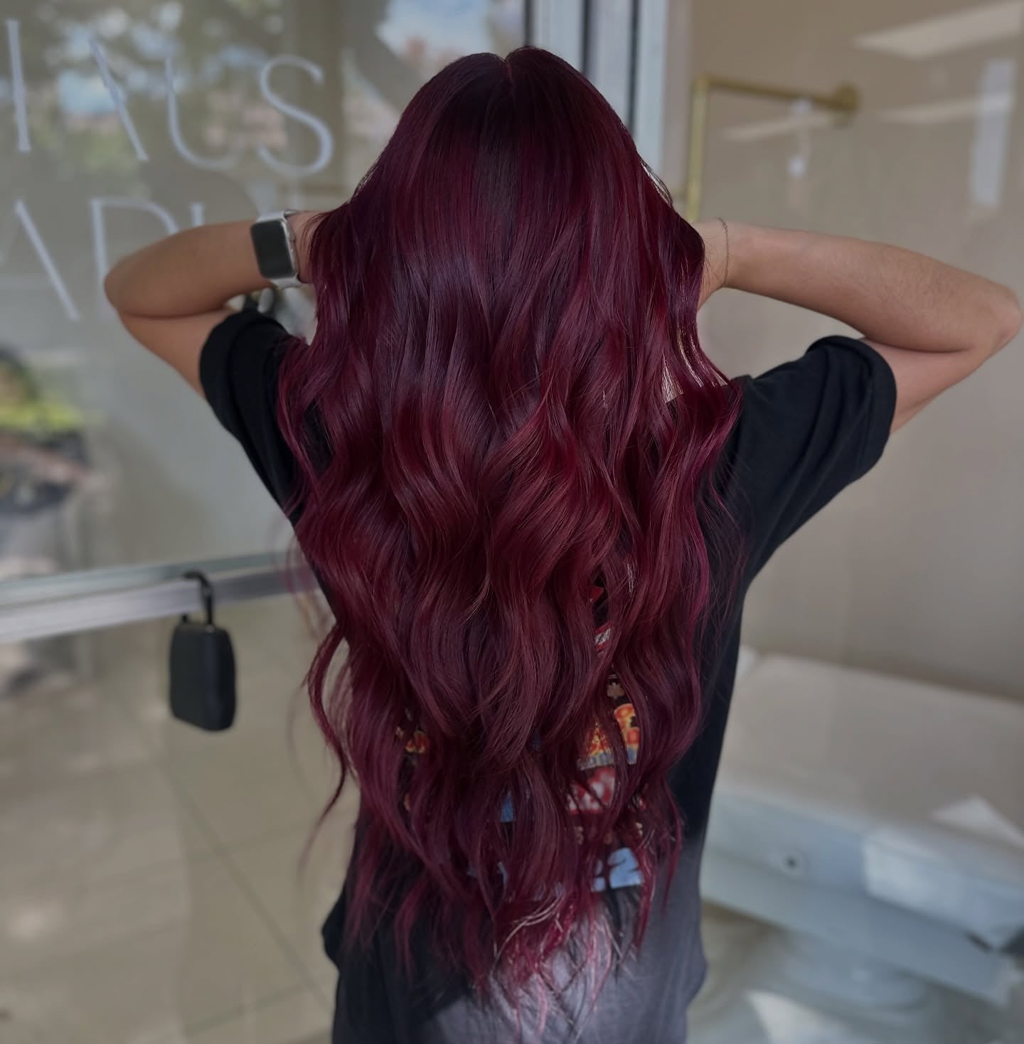 Thick Wavy Mid-Back With Subtle Lighter Pieces — Classy Burgundy Highlights