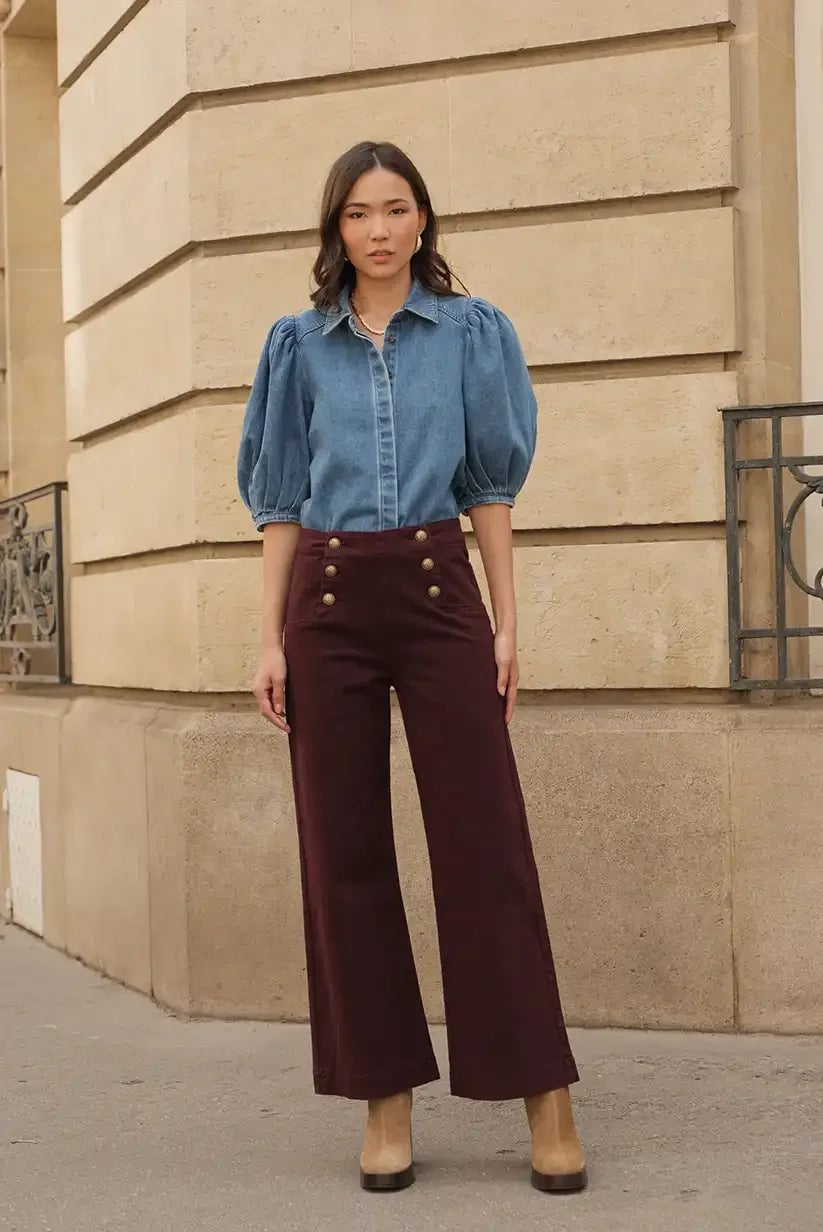 Burgundy Wide-Leg Trousers with Gold Buttons and Denim Shirt Burgundy Wide-Leg Trousers with Gold Buttons and Denim Shirt — Classy Burgundy Pants Outfits