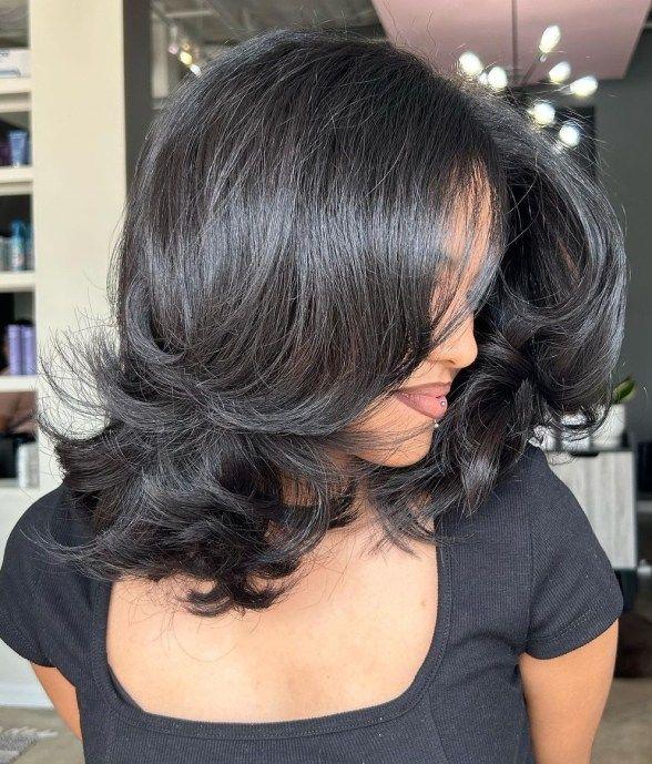 Chin Length Butterfly Bob With No Bangs Chin Length Butterfly Bob With No Bangs — Classy Butterfly Haircut