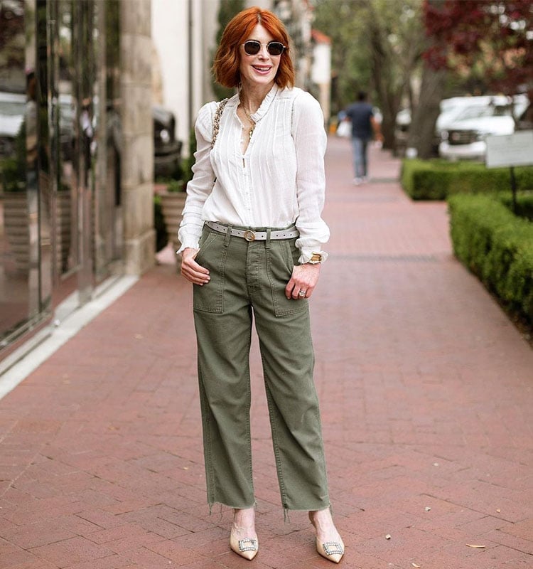 Olive Cargo Pants With Ruffled Blouse Olive Cargo Pants With Ruffled Blouse — Classy Cargo Pants Outfits