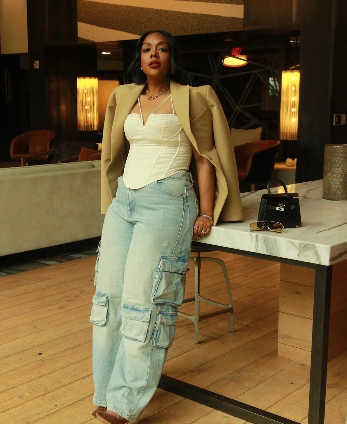 Light Blue Denim Cargo Pants With Corset Top Light Blue Denim Cargo Pants With Corset Top — Classy Cargo Pants Outfits