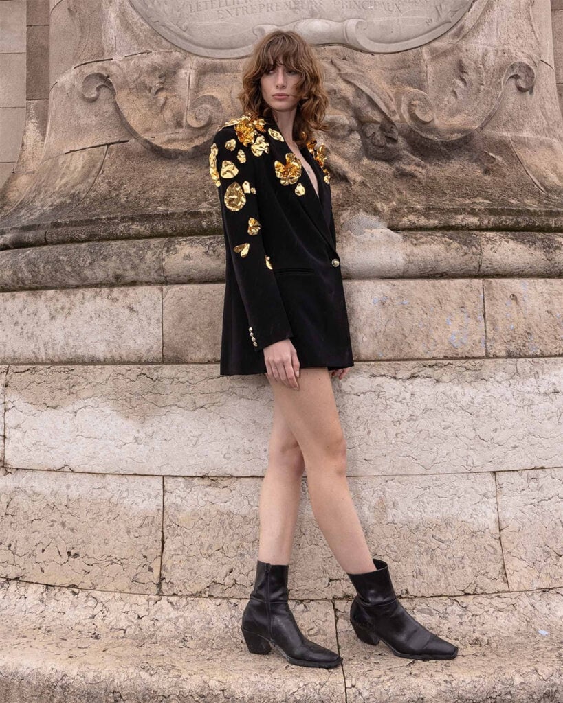 Embellished Oversized Blazer for a Bold Statement Embellished Oversized Blazer for a Bold Statement — Classy Casual Date Night Outfit