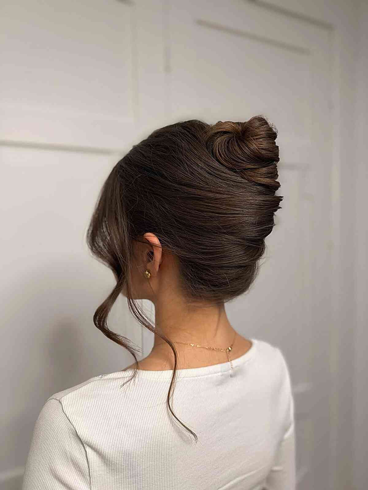 Shoulder Length Blowout With Wispy Bangs Shoulder Length Blowout With Wispy Bangs — Classy Casual Hairstyles