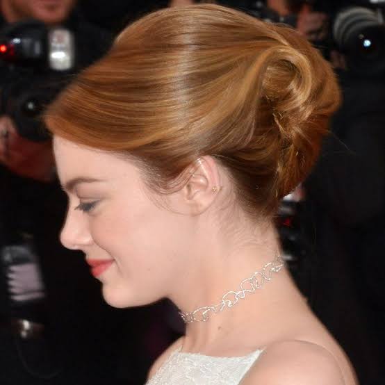 Smooth Auburn Chignon Updo Smooth Auburn Chignon Updo — Classy Casual Updo