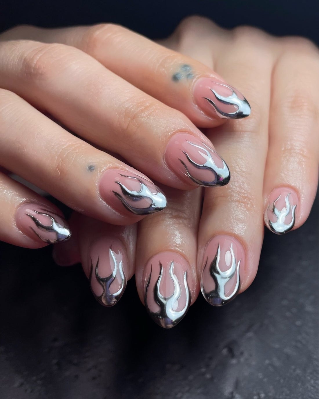 Short Almond Mirror-Like Silver Chrome — Classy Chrome Nails