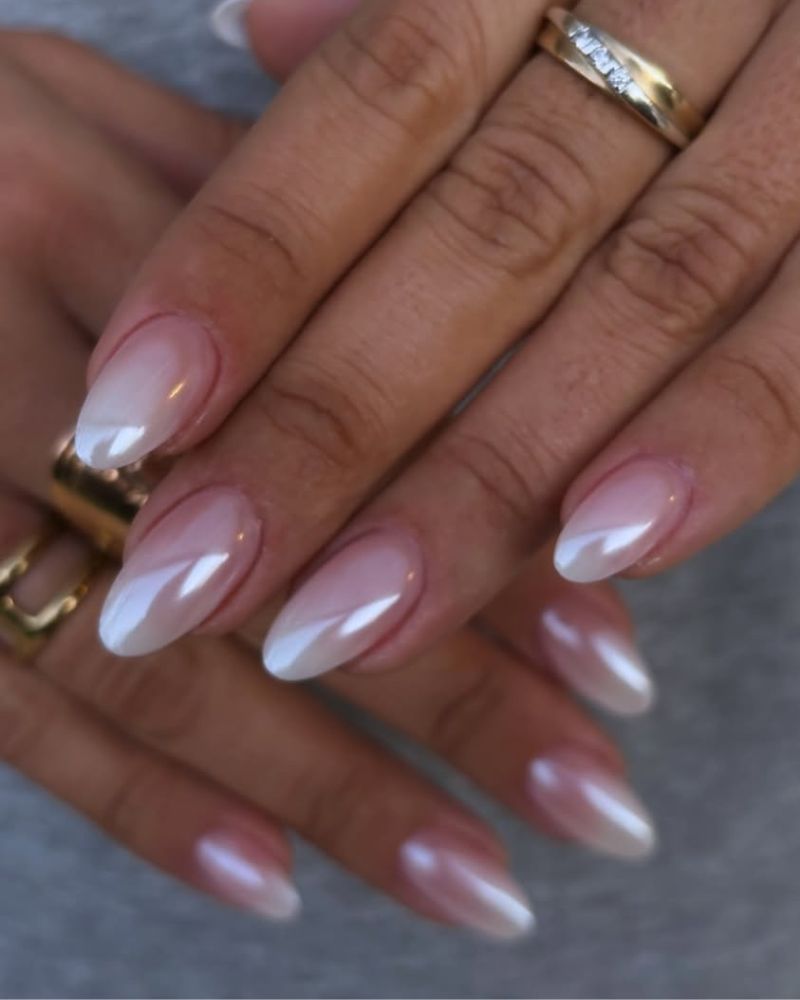 Pearlescent Chrome French Almond Medium Nails Pearlescent Chrome French Almond Medium Nails — Classy Chrome Nails Colors