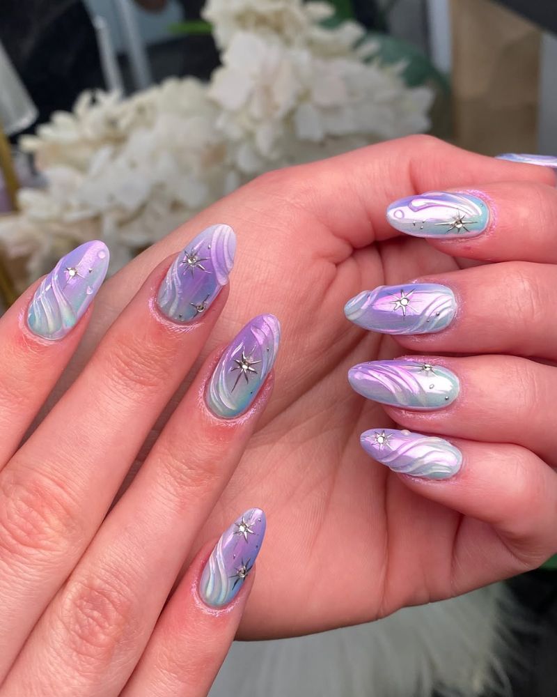 Iridescent Pink Purple Blue Shift Medium Oval Nails Iridescent Pink Purple Blue Shift Medium Oval Nails — Classy Chrome Nails Colors