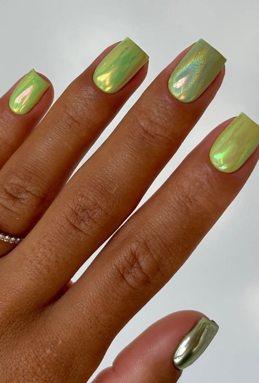 Lime Green Iridescent Shift Short Square Nails Lime Green Iridescent Shift Short Square Nails — Classy Chrome Nails Colors