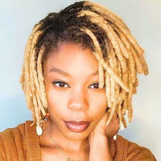 Collarbone Bob Locs in All-Over Blonde Collarbone Bob Locs in All-Over Blonde — Classy Color Locs