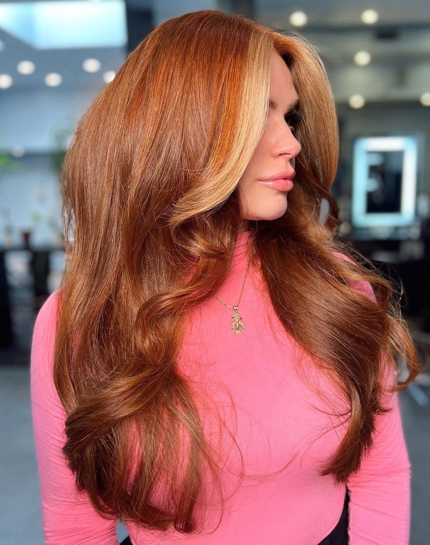 Collarbone Lob With Copper Blonde Highlights and A Glossy Finish — Classy Copper Hair Color