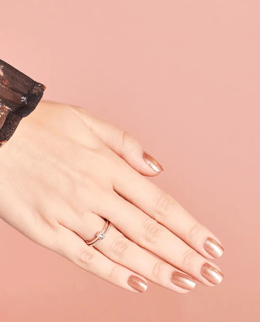Short Almond Metallic Copper Shimmer Short Almond Metallic Copper Shimmer — Classy Copper Nails