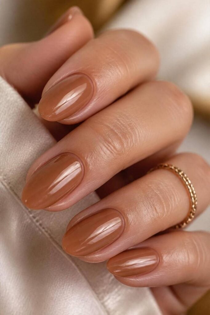 Medium Almond Glossy Brown Copper Undertone Medium Almond Glossy Brown Copper Undertone — Classy Copper Nails