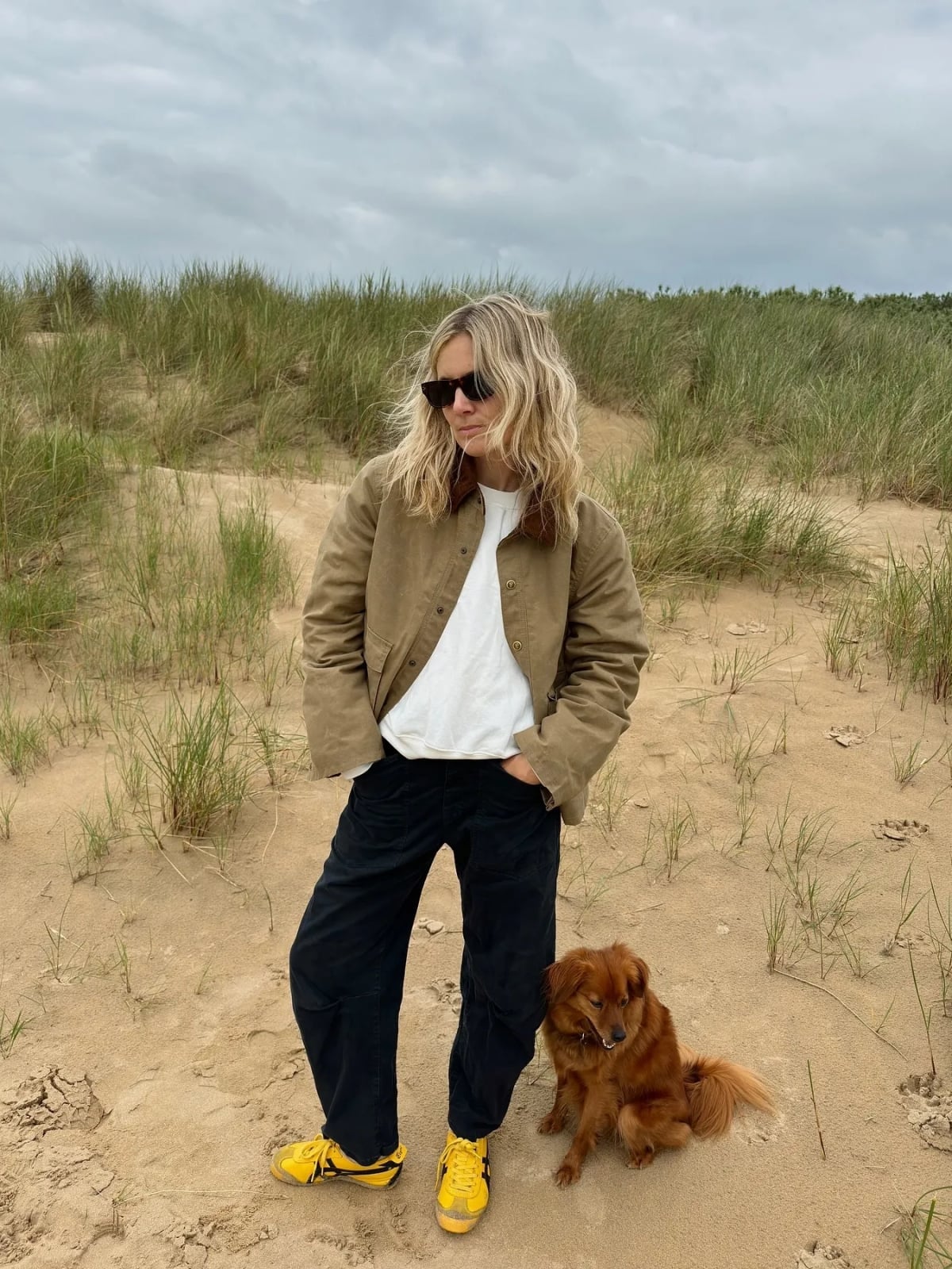 Khaki Corduroy Jacket with Yellow Sneakers Khaki Corduroy Jacket with Yellow Sneakers — Classy Corduroy Jacket Outfits
