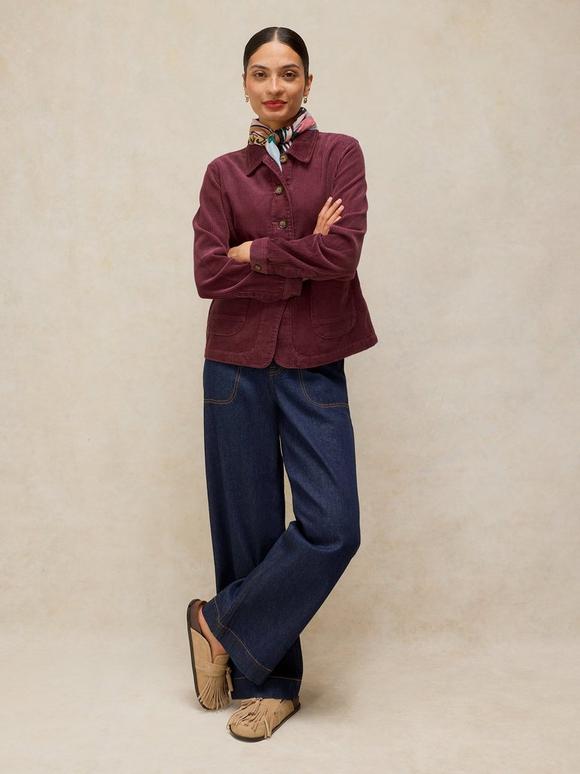 Burgundy Corduroy Jacket with Denim Burgundy Corduroy Jacket with Denim — Classy Corduroy Jacket Outfits