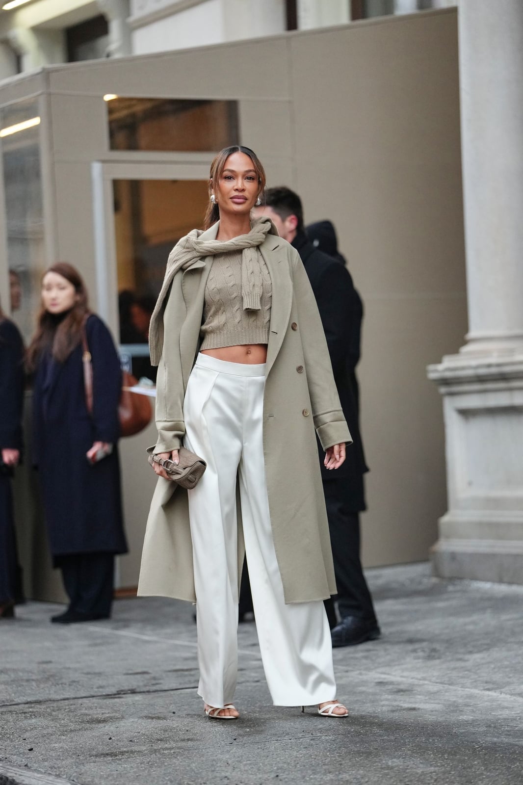 White Satin Wide-Leg Trousers with a Beige Coat White Satin Wide-Leg Trousers with a Beige Coat — Classy Cream Pants Outfits