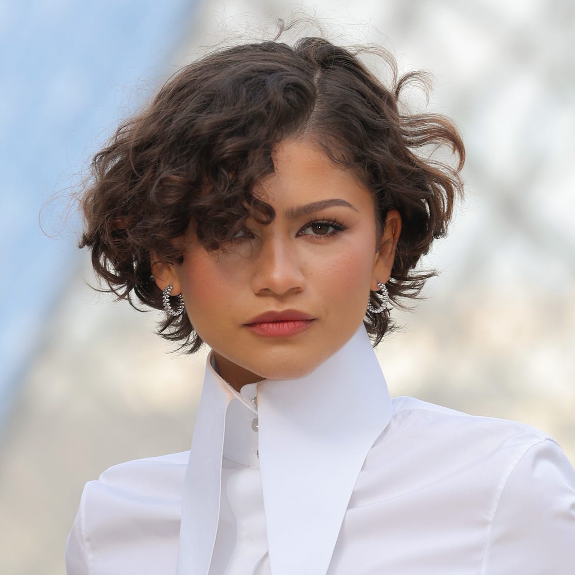 Chin Length Blunt Bob With Short Bangs Chin Length Blunt Bob With Short Bangs — Classy Curly Haircuts