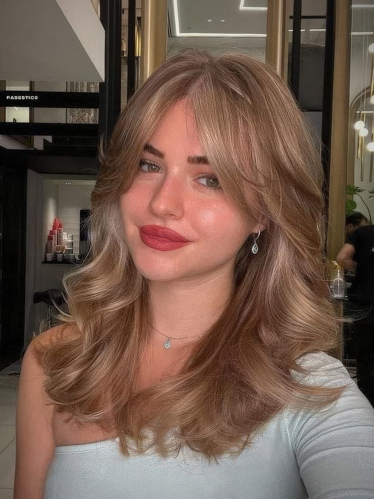 Collarbone Ash Blonde With Side Part Collarbone Ash Blonde With Side Part — Classy Curtain Bangs