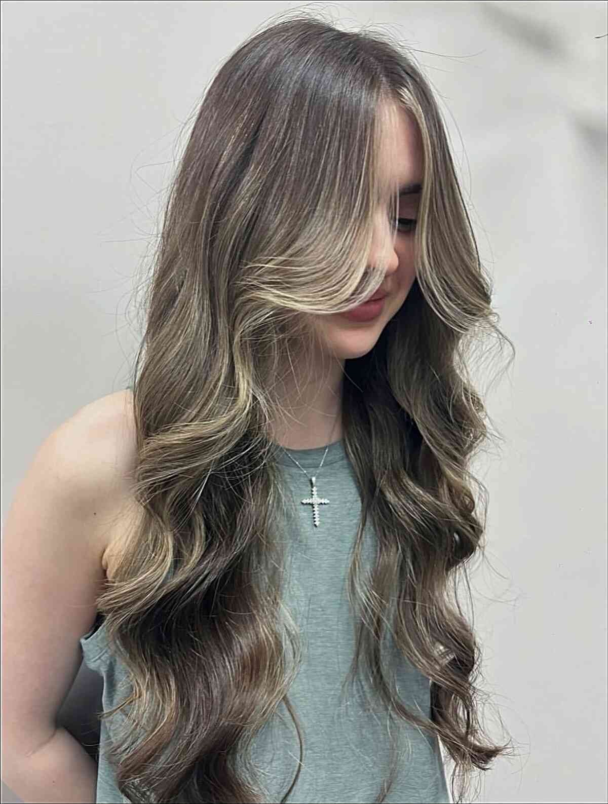 Ash Brown Mid-Back Waves With Side Part and Long Layers Ash Brown Mid-Back Waves With Side Part and Long Layers — Classy Curtain Bangs Long Hair
