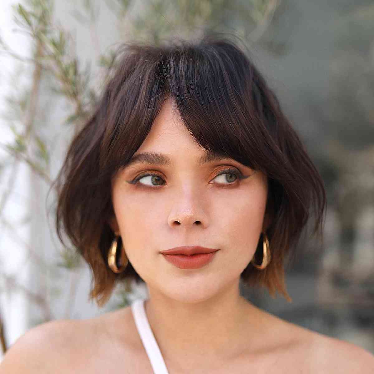 Short Dark Brown Bob With Ombre Curtain Bangs Short Dark Brown Bob With Ombre Curtain Bangs — Classy Curtain Bangs Short