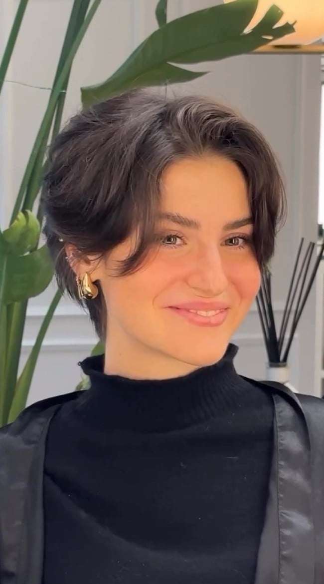 Dark Espresso Pixie With Textured Bangs Dark Espresso Pixie With Textured Bangs — Classy Curtain Bangs Short