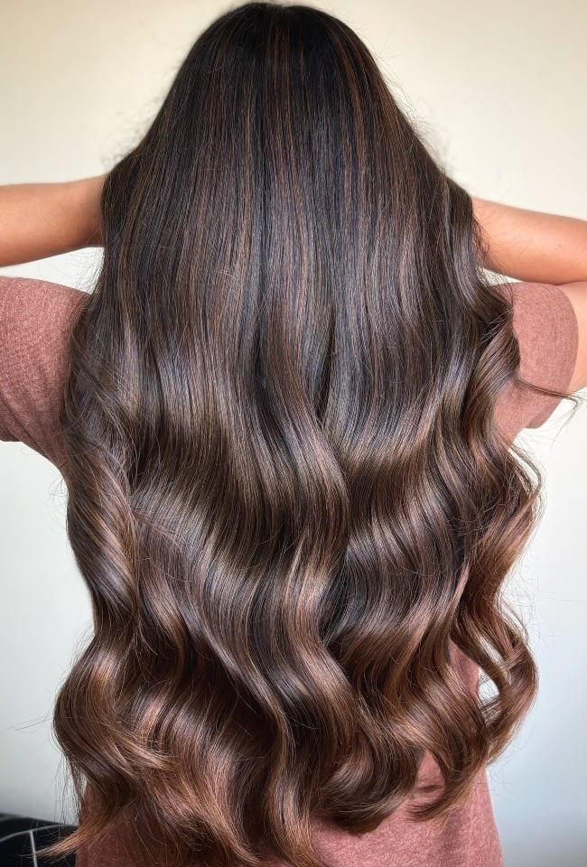 Mid-Back Dark Brown With Glossy Waves, Wavy Mid-Back Dark Brown With Glossy Waves, Wavy — Classy Dark Brown Hair with Caramel