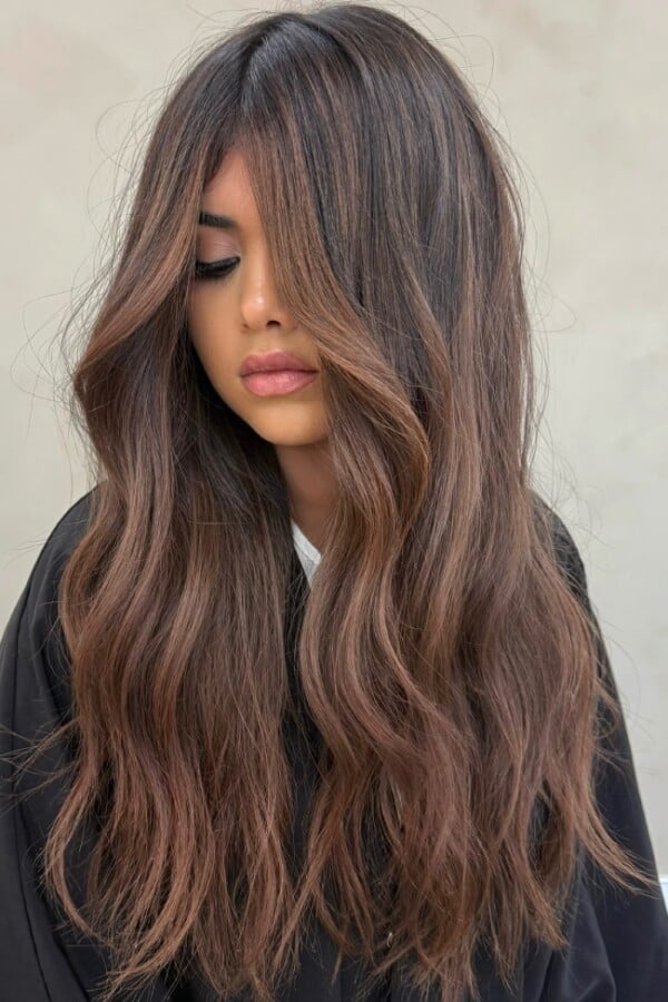 Long Wavy Dark Brown With Subtle Balayage Long Wavy Dark Brown With Subtle Balayage — Classy Dark Brown Hair with Caramel