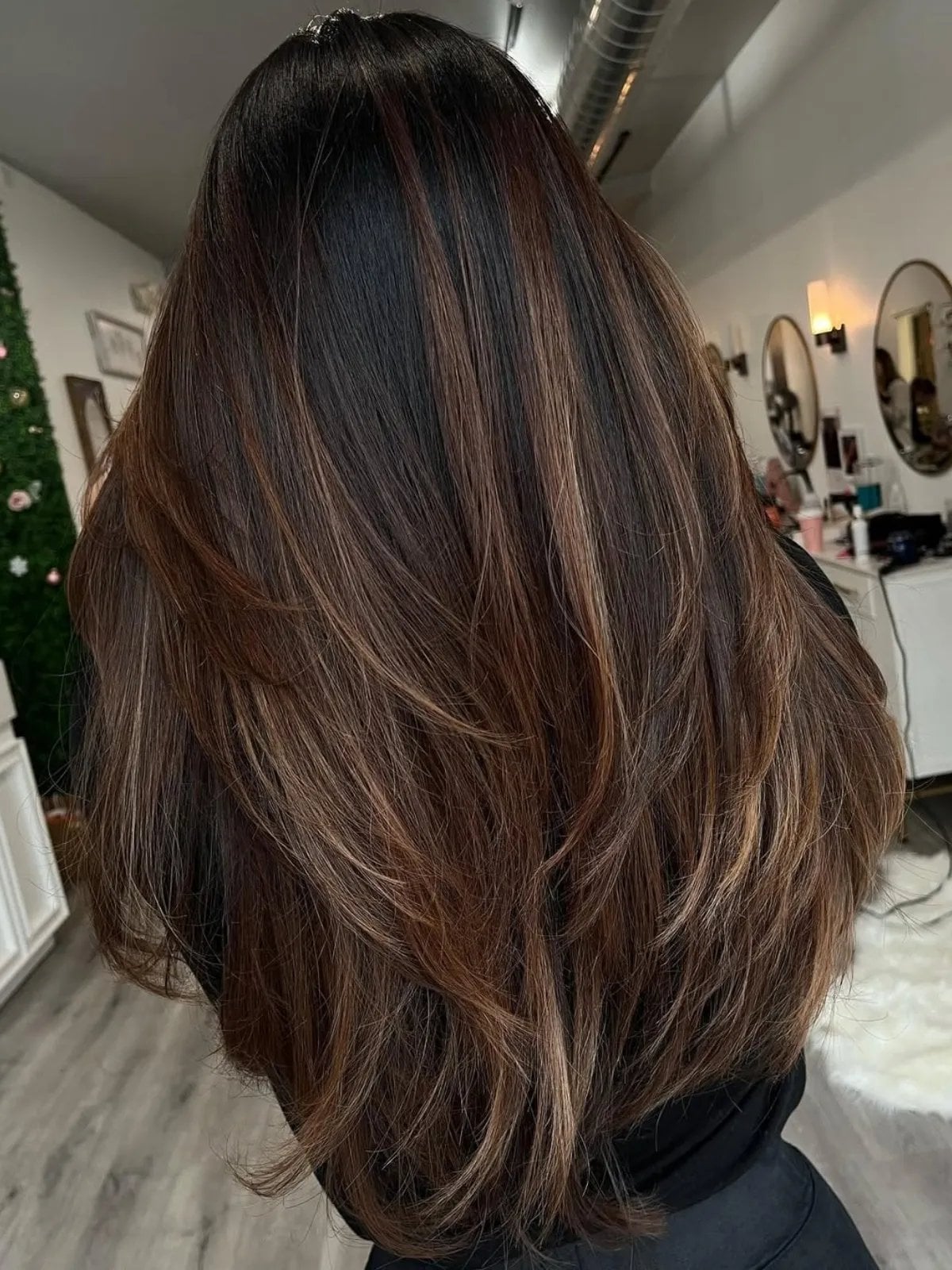 Layered Dark Brown With Lighter Brown Highlights Layered Dark Brown With Lighter Brown Highlights — Classy Dark Brown Highlights
