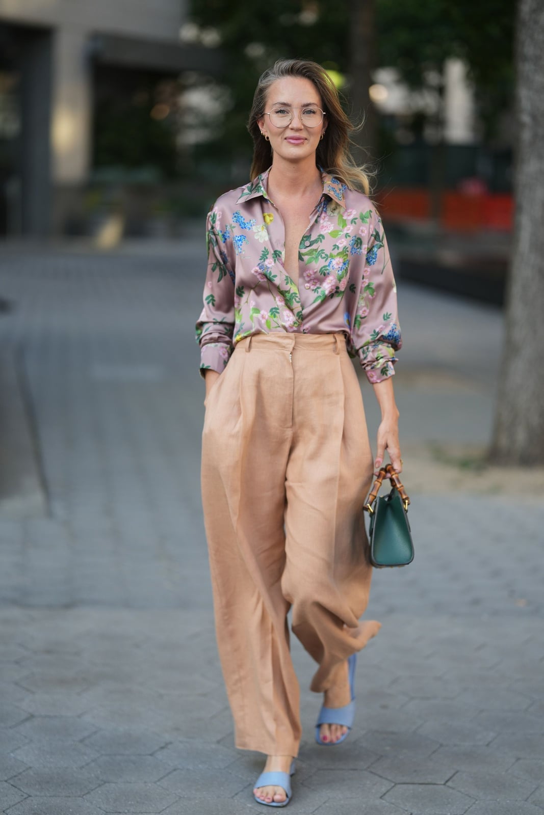 Linen Wide Leg Pants with Floral Silk Blouse — Classy Dress Pants Outfit Women