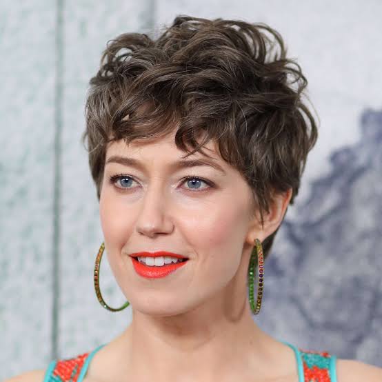 Textured Grey-Brown Pixie With Curly Hair Textured Grey-Brown Pixie With Curly Hair — Classy Edgy Haircuts
